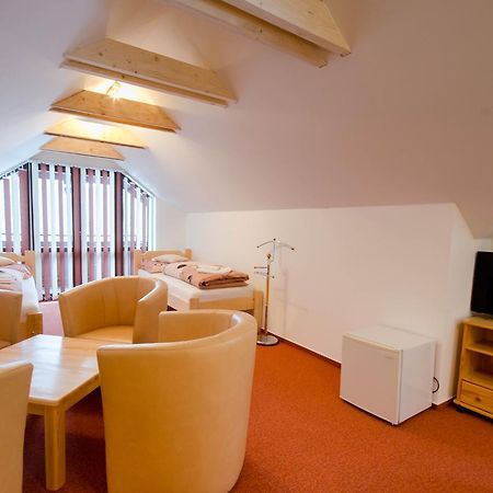 Pension Pretty Гаррахов Экстерьер фото